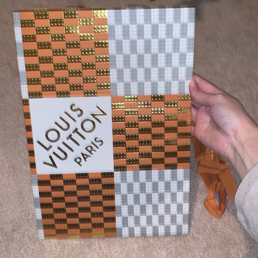 Louis Vuitton Holiday 2022 Packaging bag